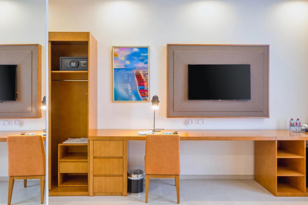 Alisa Hotel تيما المظهر الخارجي الصورة