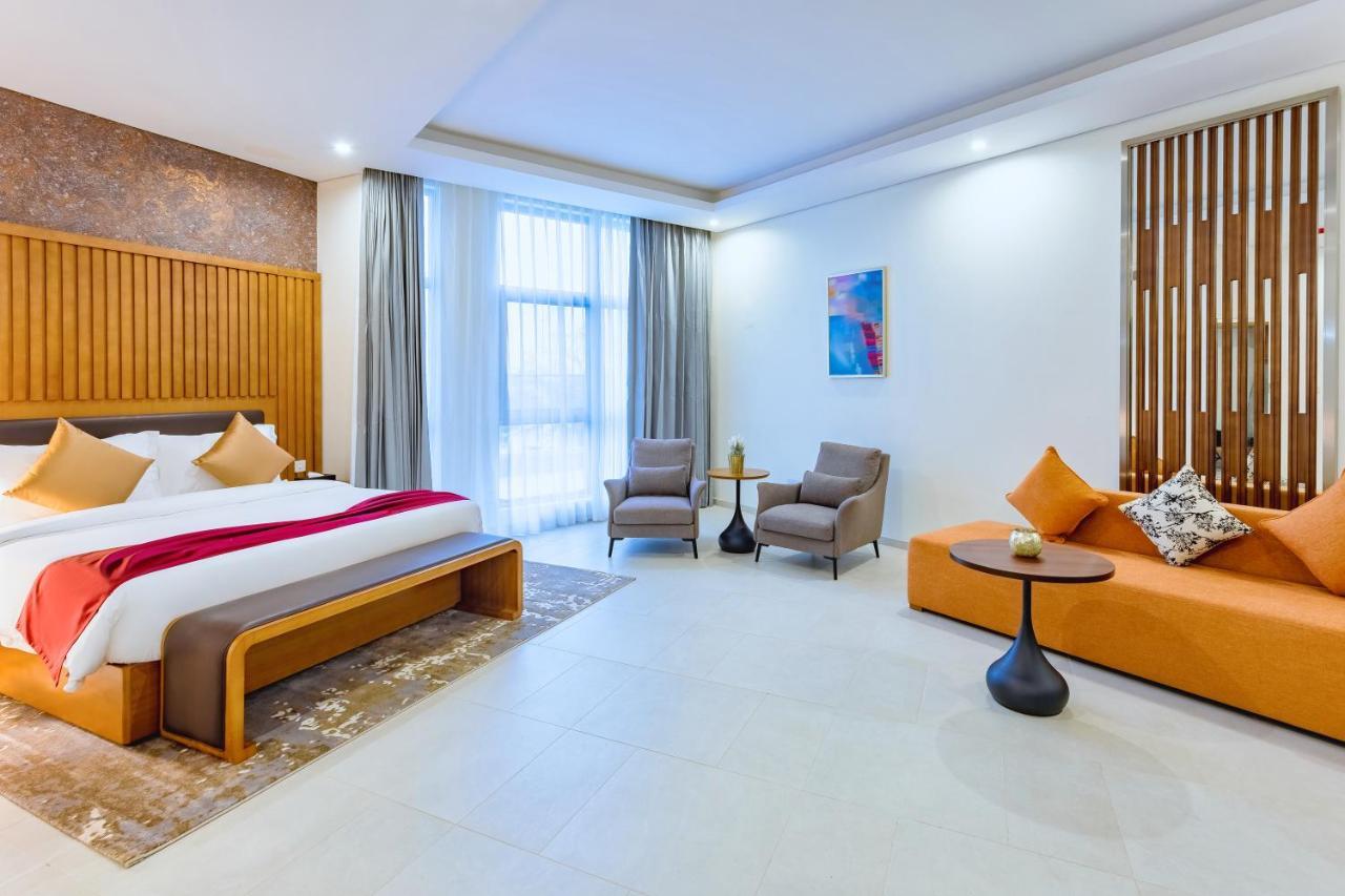 Alisa Hotel تيما المظهر الخارجي الصورة