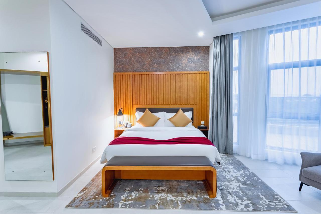 Alisa Hotel تيما المظهر الخارجي الصورة